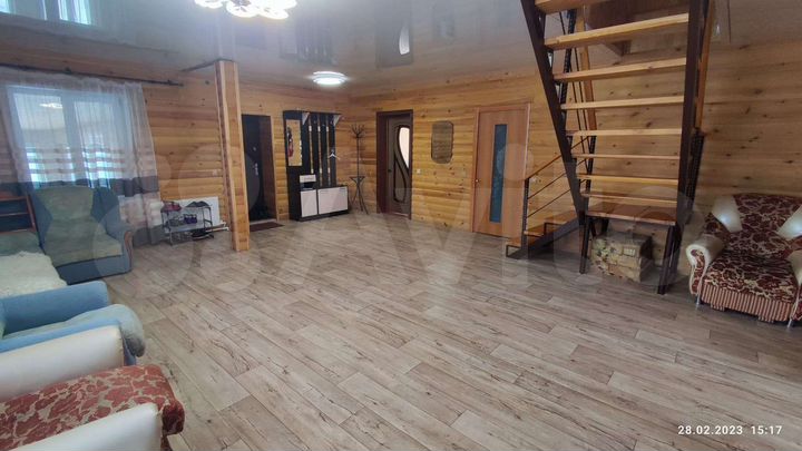 Коттедж 180 м² на участке 15 сот.