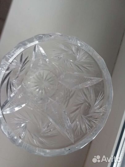 Хрустальная ваза