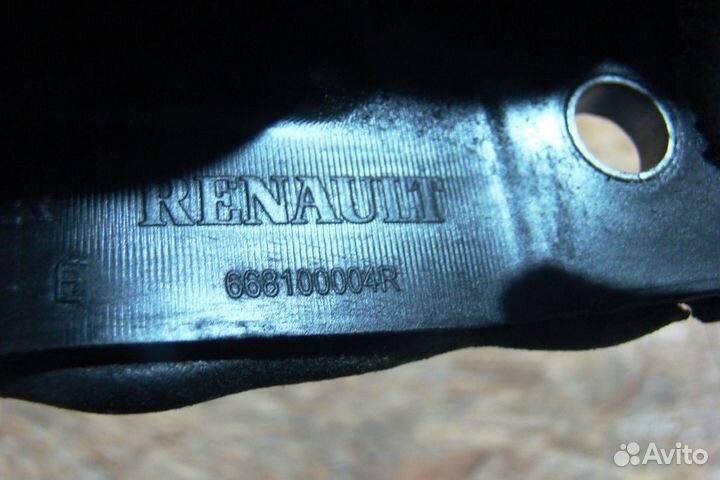 Renault Megane 3 Решетка стеклоочистителей нижшяя