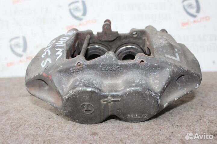 Суппорт передний левый Mercedes S320 W140