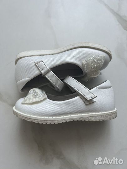 Туфли для девочки 23 размер