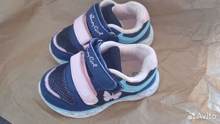 Кроссовки детские для девочек