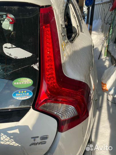 Фонарь задний правый Volvo V60