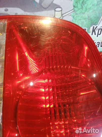 Фонарь задний правый Volkswagen Touareg