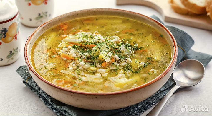 Домашний борщ со щавелем, рассольник