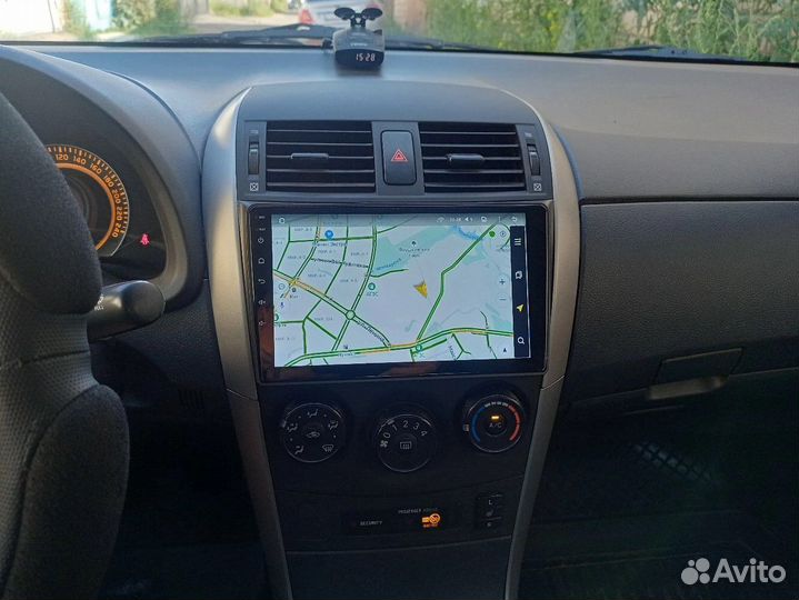 Магнитола андроид Toyota Corolla E150;,есть teyes