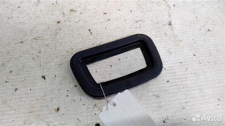 Рамка крепления зеркала салонного volkswagen Golf