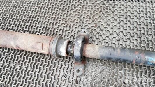 Карданный вал audi Q7 (8AD10K302)
