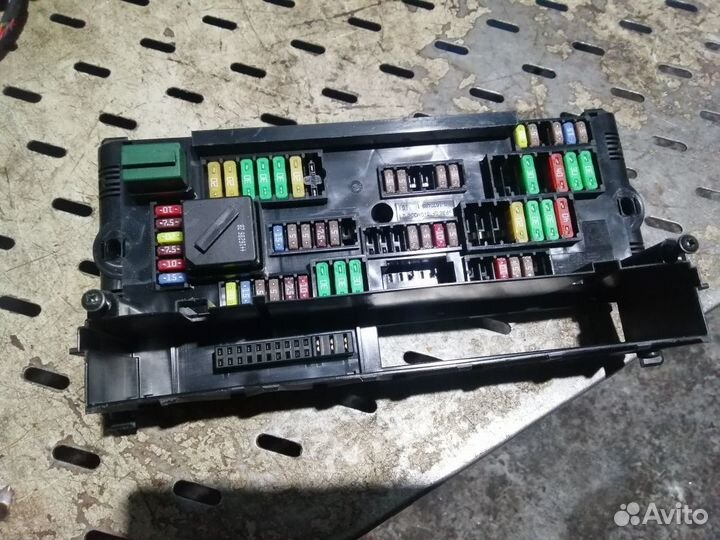 Блок предохранителей BMW X4 F26 X3 F25