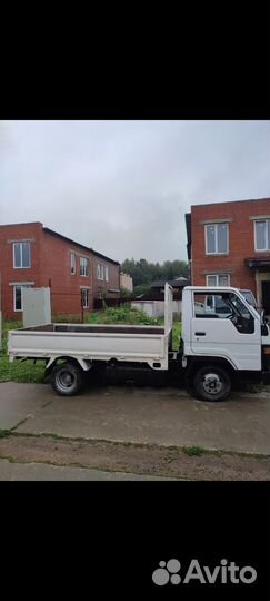 Toyota Dyna бортовой, 1992