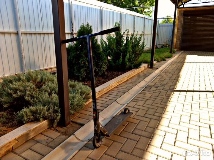 Трюковой самокат tech team