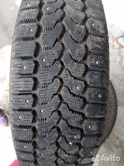 Yokohama Ice Guard F700S 71/180 R14