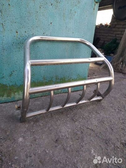 Кенгурятник на Ниву