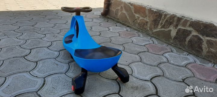 Машинка каталка бибикар