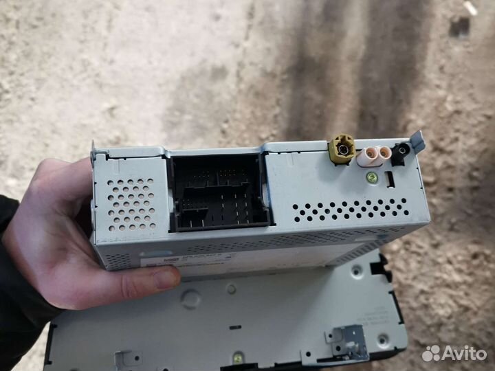 Автомагнитола Skoda octavia A7 Swing