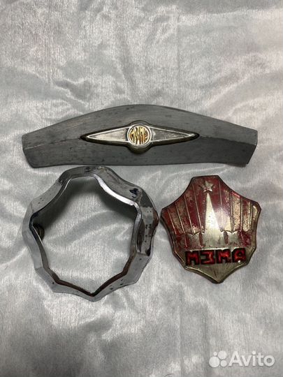 Эмблема москвич