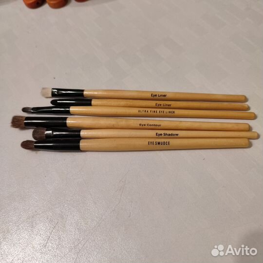 Набор кистей для макияжа Bobby Brown