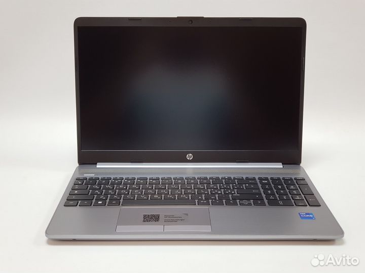 Ноутбук HP G8 \ Core i7 1165G7 \ IPS FHD