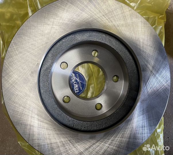 Диск тормозной на Волгу