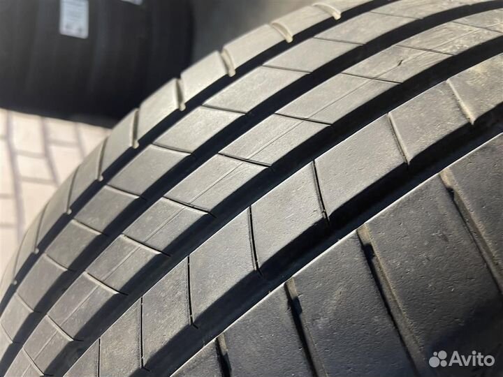 Bridgestone Turanza T005 235/55 R19