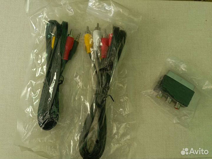 Кабель тюльпаны, аукс и scart-3rca
