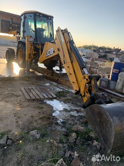 Услуги трактор JCB, бур,Вилы.экскаватор-погрузчик