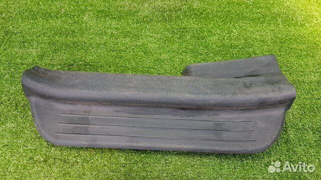 Накладка левого порога салона kia ceed ed sw