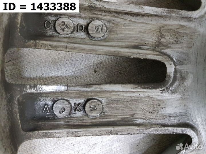 Диск литой r18