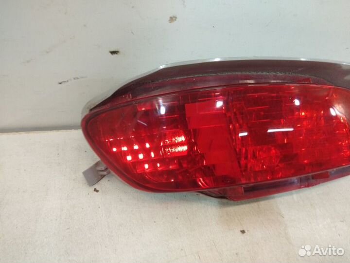 Фонарь противотуманный задний левый Lexus Rx 2