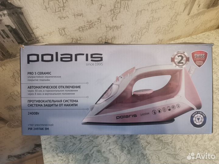 Утюг розовый Polaris