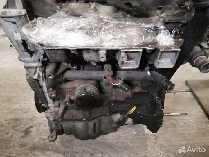 Двигатель K4M 761 Под АКПП Рено Меган 2 1.6