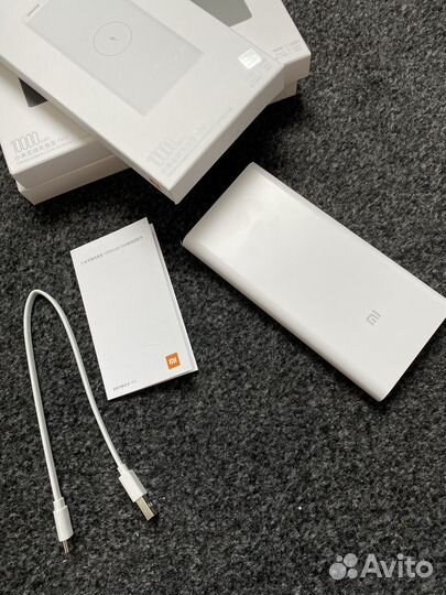 Повербанк xiaomi с беспроводной зарядкой