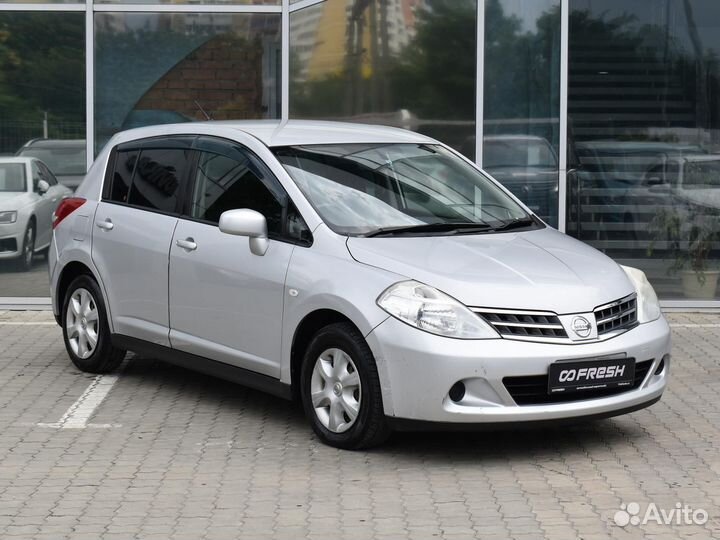 Nissan Tiida 1.6 AT, 2010, 126 900 км