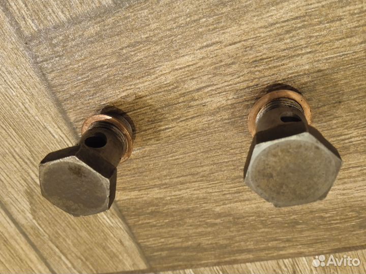 Пустотелые болты рулевой рейки от Audi 100, 200 C3