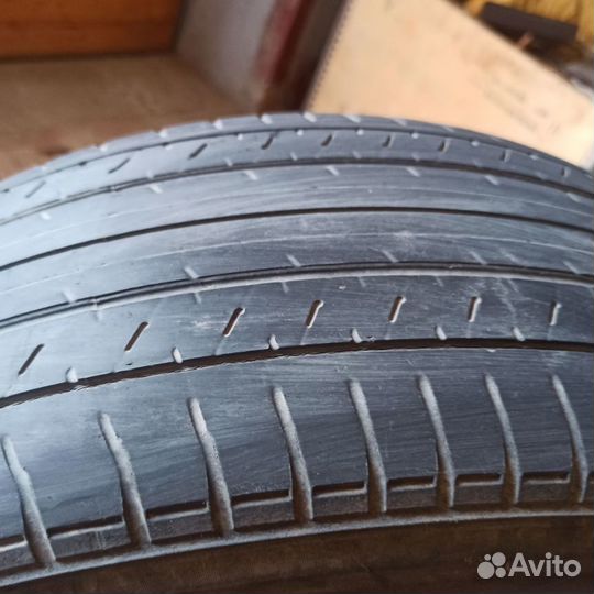 Yokohama A349 215/60 R17