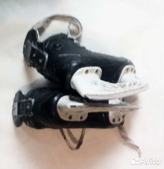 Коньки хоккейные 35 размер
