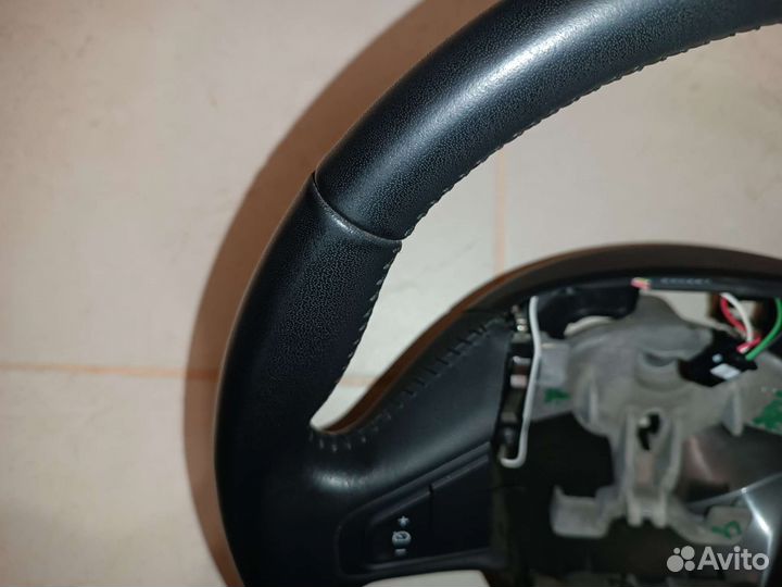 Рулевое колесо Рено Сценик 3