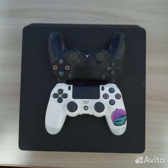 Sony 4 PS4 slim