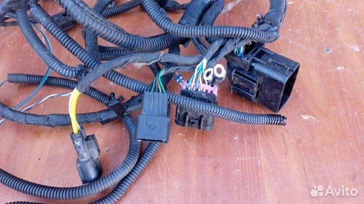 Проводка (коса) подкапотная Chevrolet Orlando 1.8