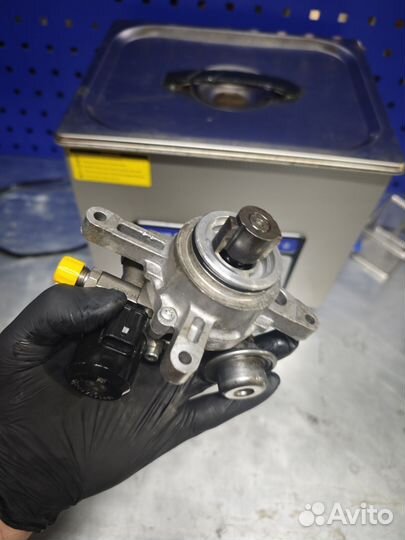 Насос на Porsche 4.8 атмосферный