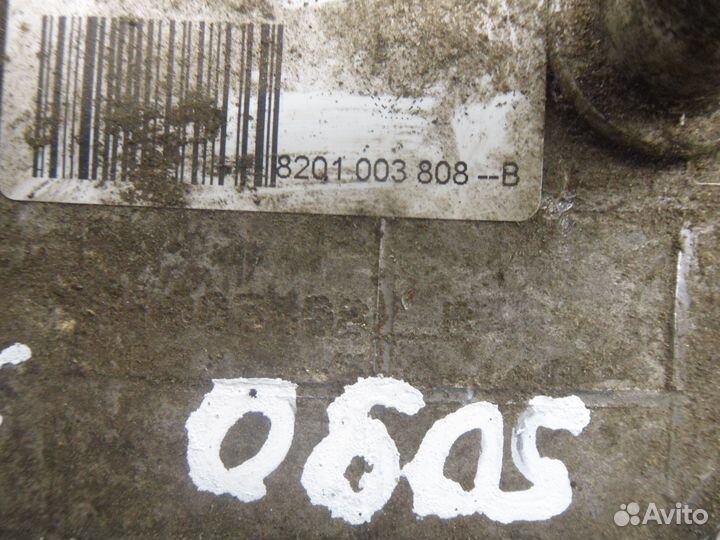 Б/У Радиатор масляный 8201003808B, nissan