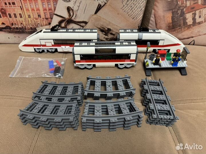 Lego City 7897 скоростной пассажирский поезд