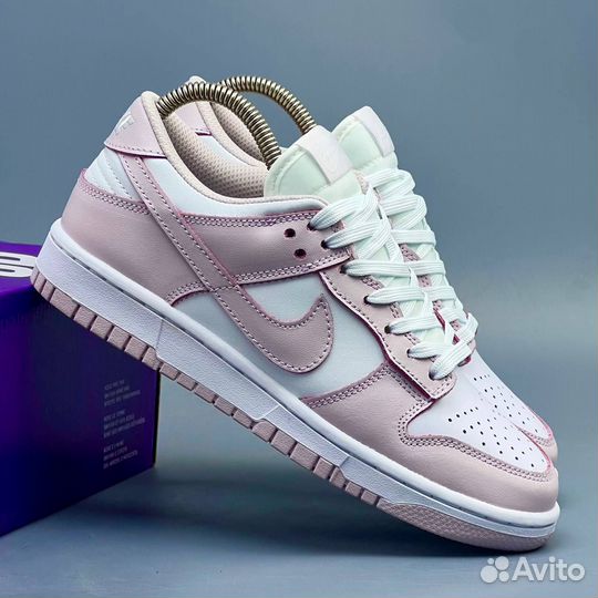 Кроссовки nike dunk sb pink