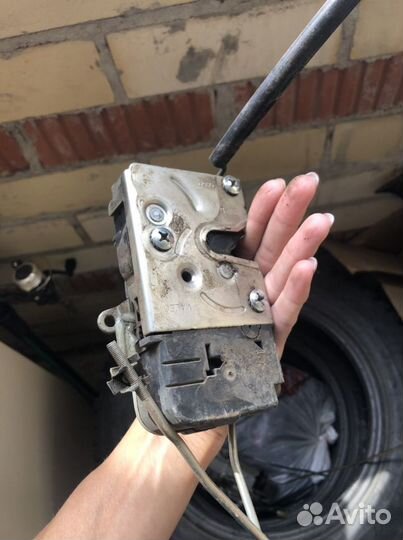 Дверной замок Калина