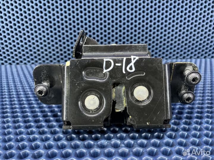 Замок багажника Dodge Caliber SE 2008