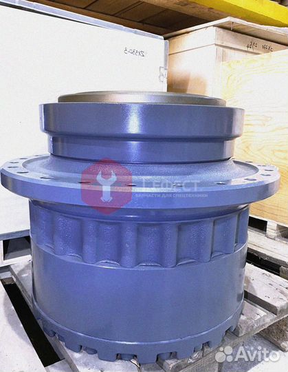 Бортовой редуктор Komatsu PC300-8M0 207-27-00590