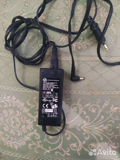 Зарядное устройство