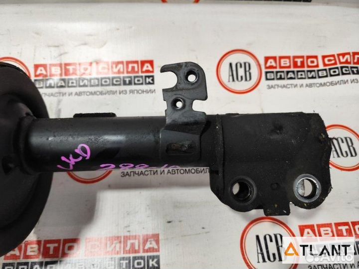 Стойка передняя правая toyota vista