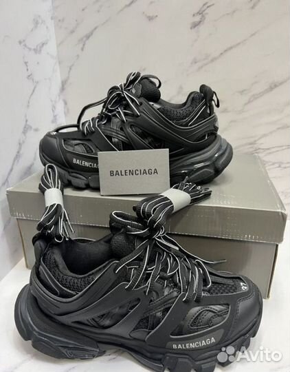 Balenciaga Track 1