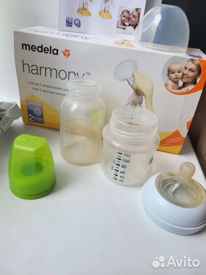 Молокоотсос, стерилизатор, бутылочки